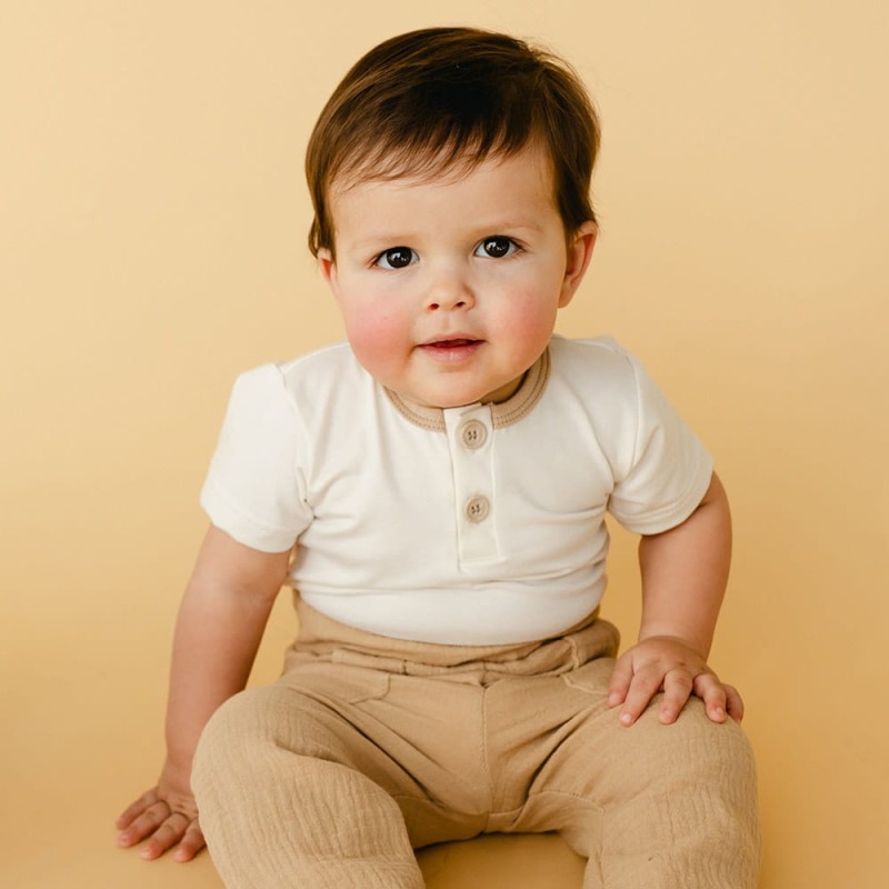 Body dziecięce gładkie polo zapinane na guziczki, z krótkim rękawem chłopięce