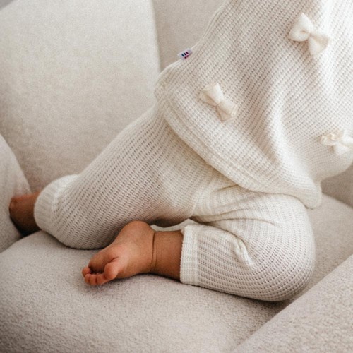 Ecrufarbene Strickleggings für Mädchen