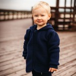Marineblaue Babyjacke aus Merinowollfleece
