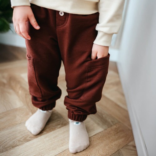 Schokoladenbraune Joggerhosen für Kinder