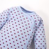 Blauer Wickelbody für Babys mit Herzchen