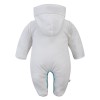 Baby-Overall aus Velours in Weiß mit blauen Elementen
