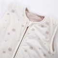 Ecru baby sleeping bag with teddy bear print