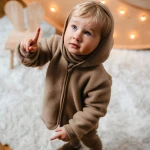 Karamellfarbene Merino Kinderjacke