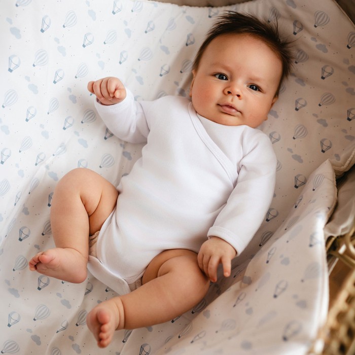 Ecru Baby-Nest mit Ballons 75x75