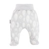 Baby-Set Schlafanzug, Strampler, Body, Mütze und Hose grau mit Federn