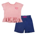 Set Rosa Musselinbluse und dunkelblaue Shorts