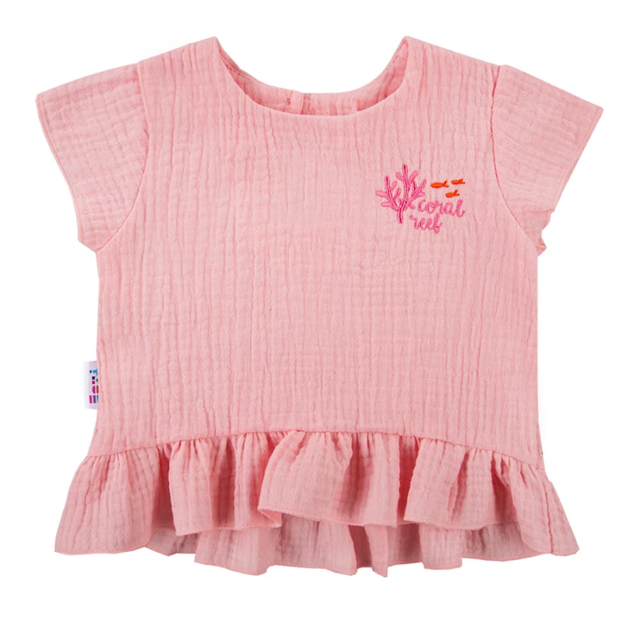 Set Rosa Musselinbluse und dunkelblaue Shorts