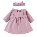 Set aus Kleid mit Rüschen und Haarband mit Schleife in Flieder