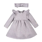 Set aus Kleid mit Rüschen und Haarband mit Schleife Grau