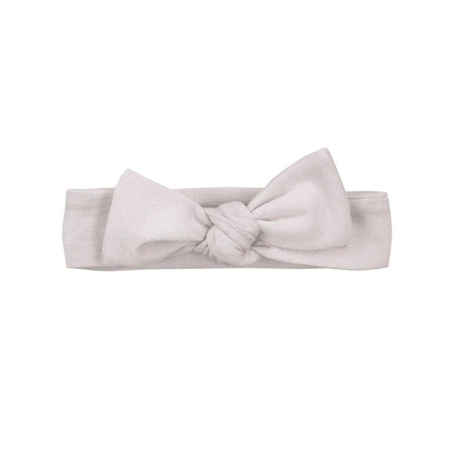 Set aus Kleid mit Rüschen und Haarband mit Schleife Beige