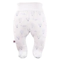 Baby set: bodysuit, footed pants, hat and white sleepsuit with blue balloons
