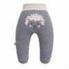Baby-Stramplerhose mit Igelstickerei