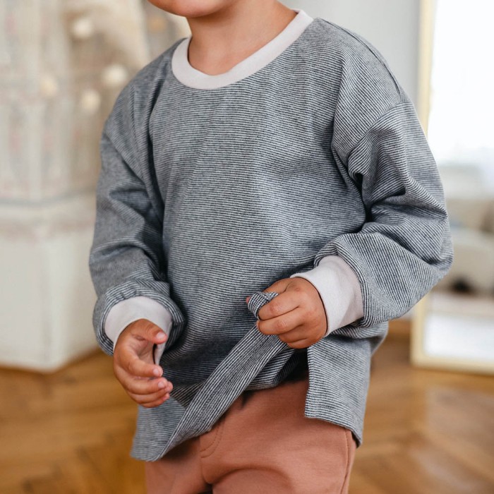 Graue Kinder-Baumwollbluse mit Streifen