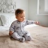 Grauer Baby-Strampler mit Igel