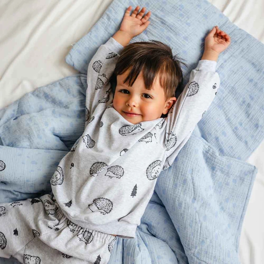 Kinderpyjama mit Igel