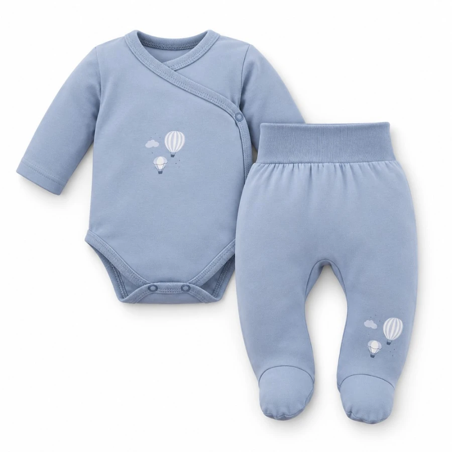 Baby-Set Petite – blauer Wickelbody und Strampelhose mit Ballonmotiv