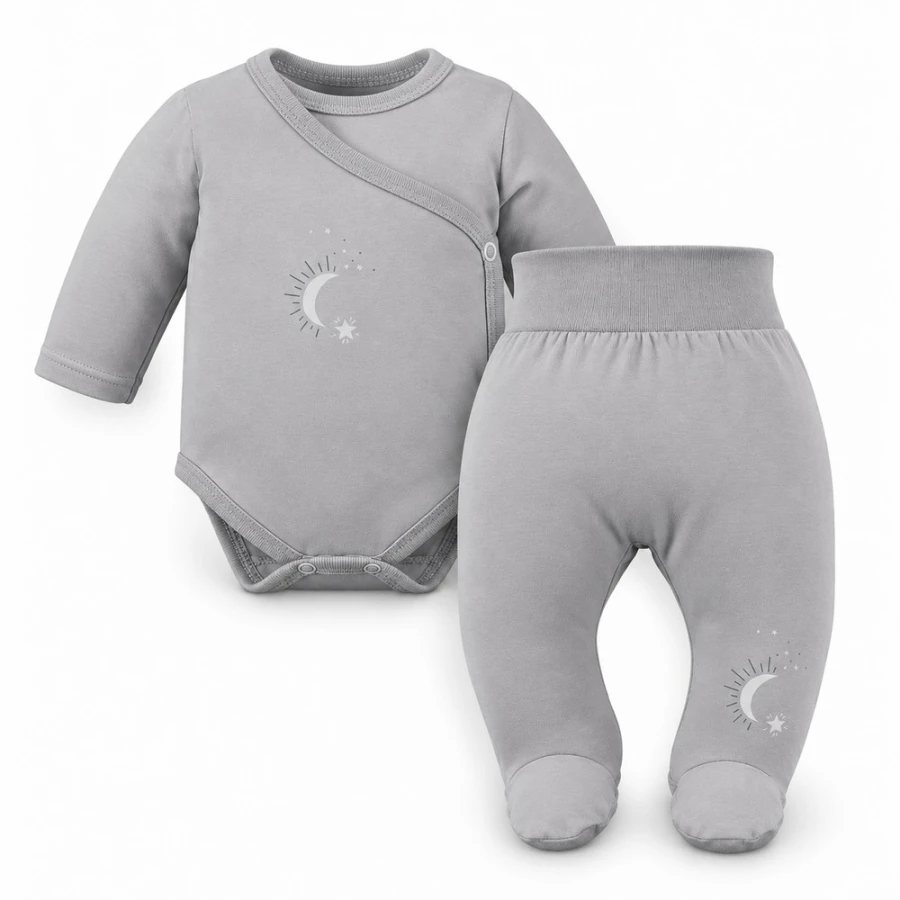 Baby-Set Petite – grauer Wickelbody und Strampelhose mit Mond- und Sternenmotiv