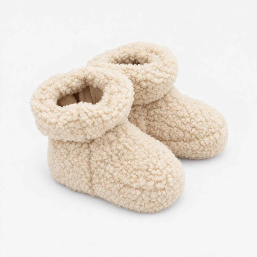 Beige Babyschühchen aus Teddyfleece