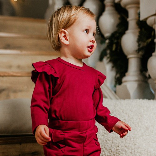 Kinderbody mit Rüschen in Bordeauxrot