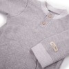 Grauer Baby-Strampler aus Sweatstoff ohne Füße