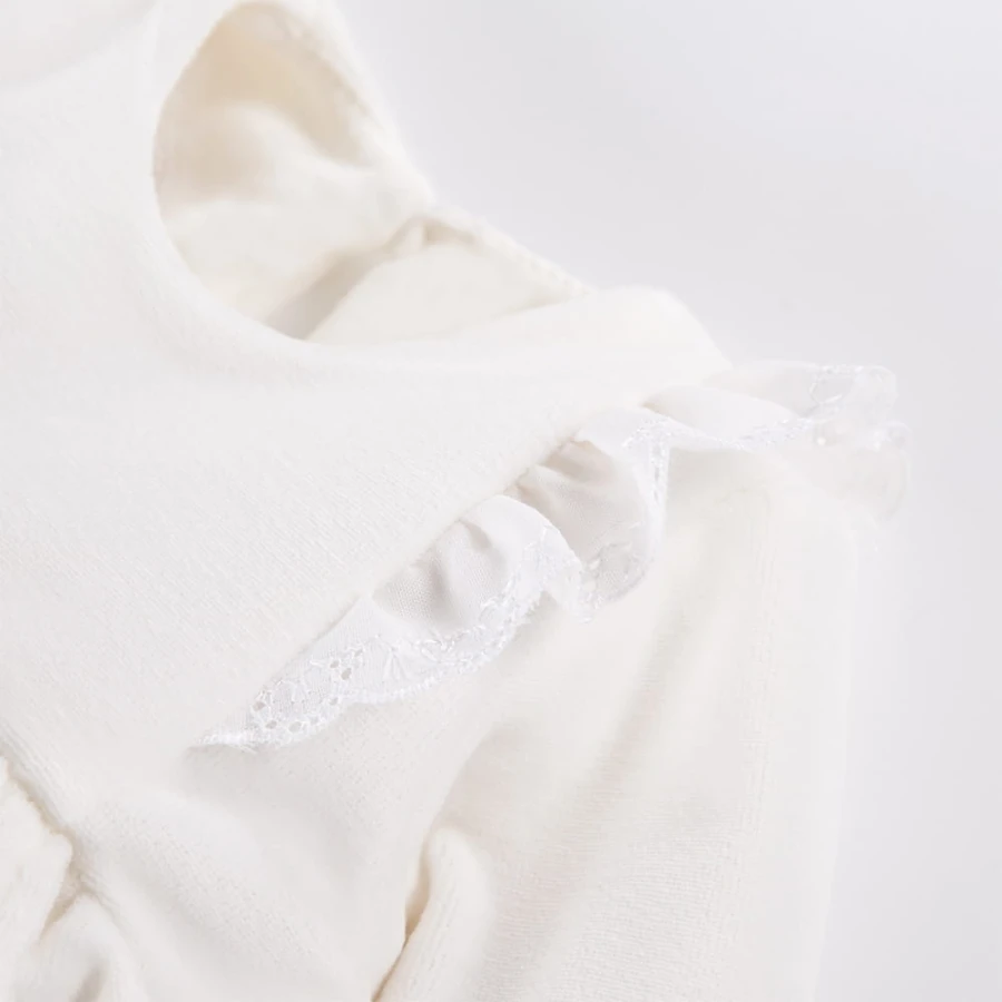 Kleid aus Velours mit Rüschen ecru