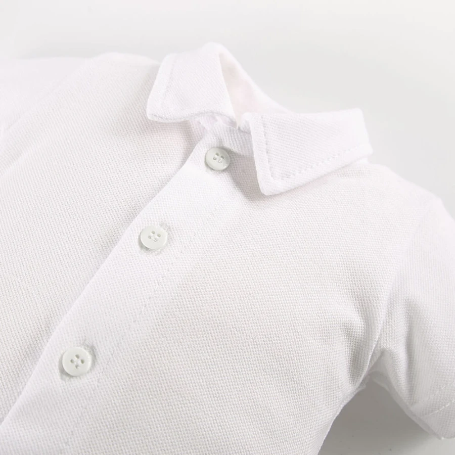 Kinderbody mit Knöpfen, kurze Ärmel, mit Kragen, weiß