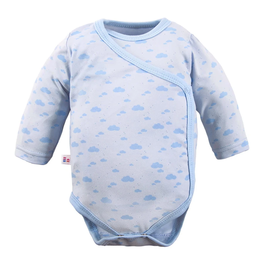 Blauer Wickelbody mit Wolkenmuster