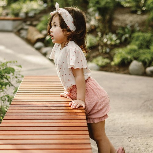 Kinder-Shorts aus Musselin mit Schleife in Koralle