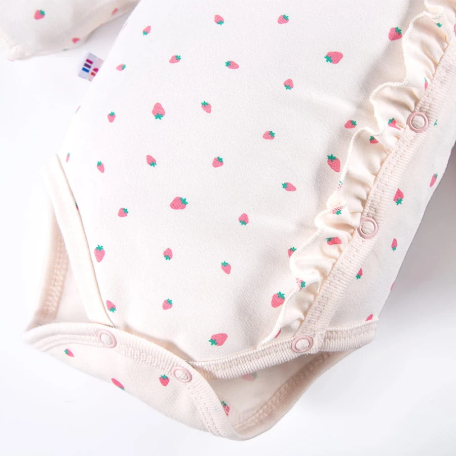 Baby Wickelbody ecru Langarm mit Erdbeeren