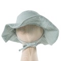 Baby hat muslin light green