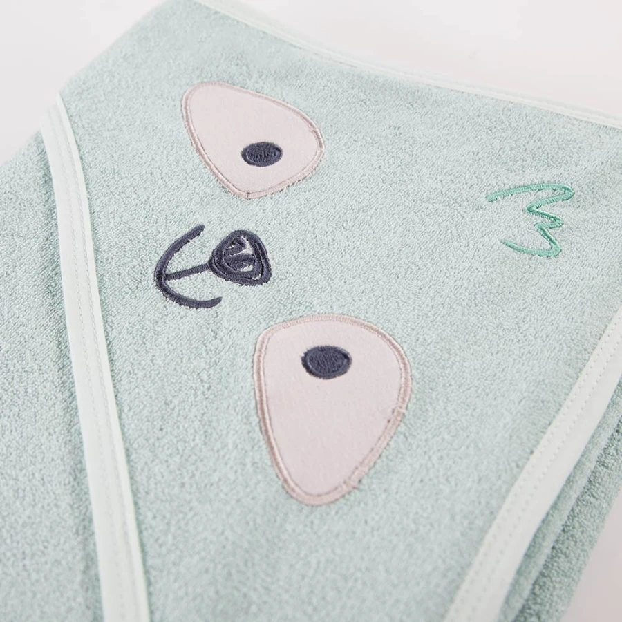 Baby-Kapuzenhandtuch in Mint mit Faultier 100x100